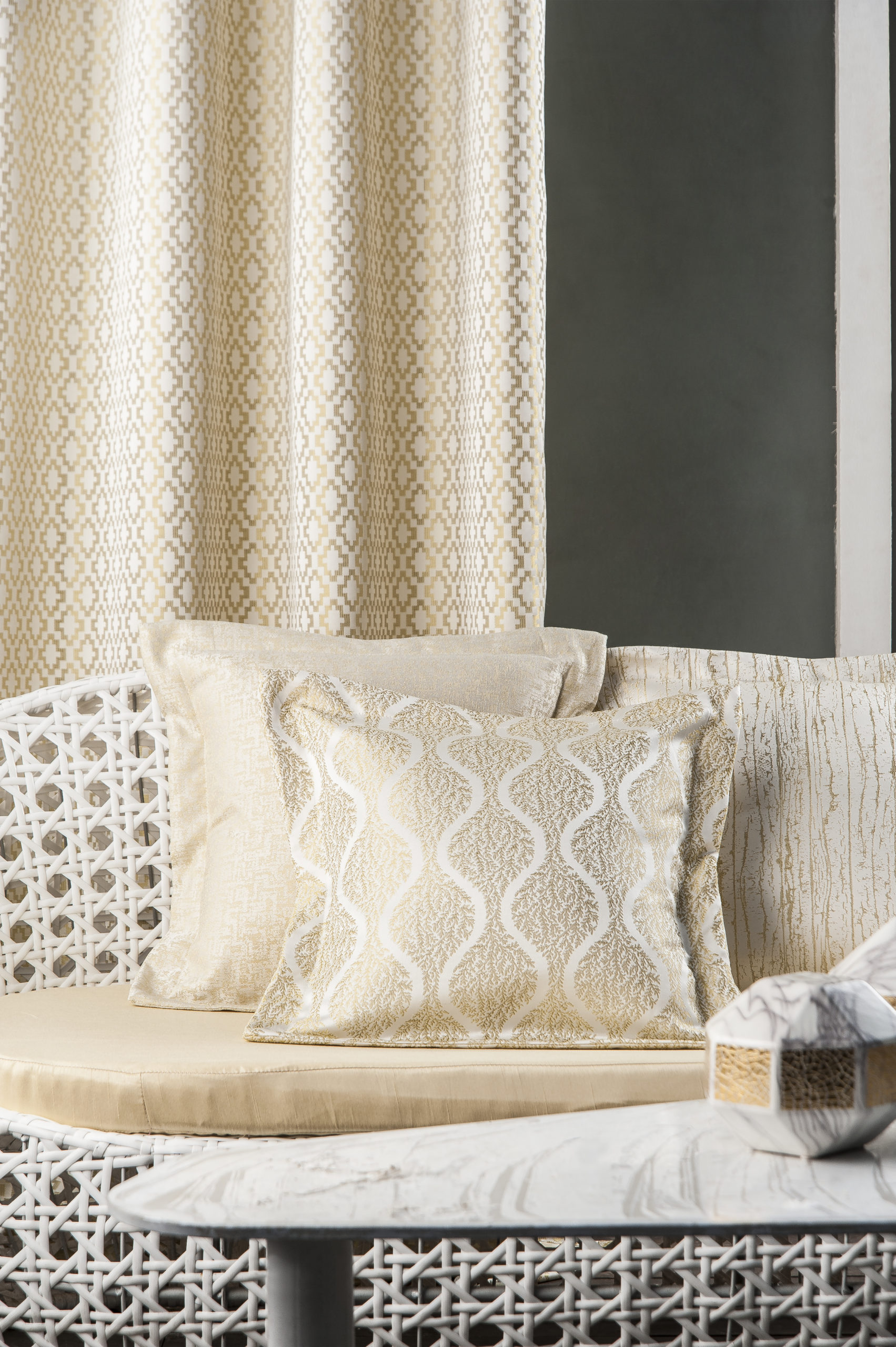 SKETCH Curtain